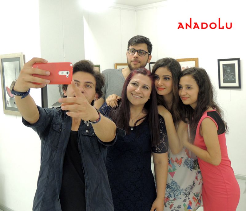 Anadolu Sanat Resim Sergisinde Kareler Çanakkalede