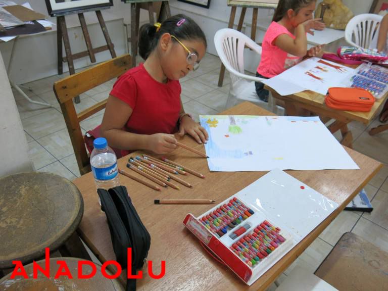 Çocuklar Yönelikler Güzel Sanatlar Kursu Çanakkalede