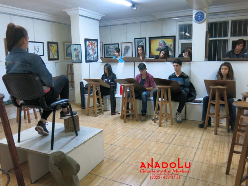 Anadolu Güzel Sanatlarda Modelden Desen Çalışmaları Çanakkalede