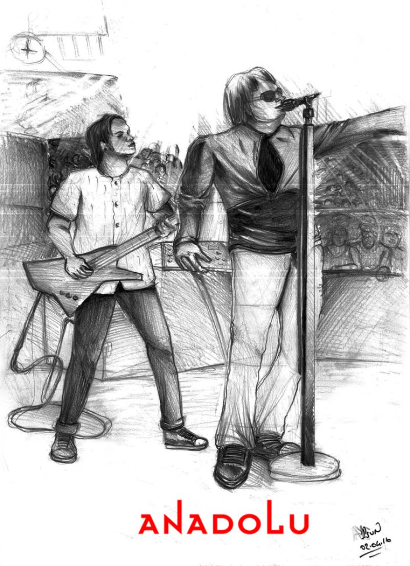 Çanakkalede Karakalem Şarkı söyleyenler